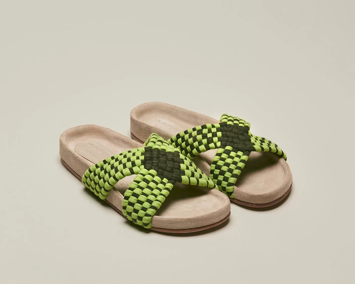 CRUZADO suede