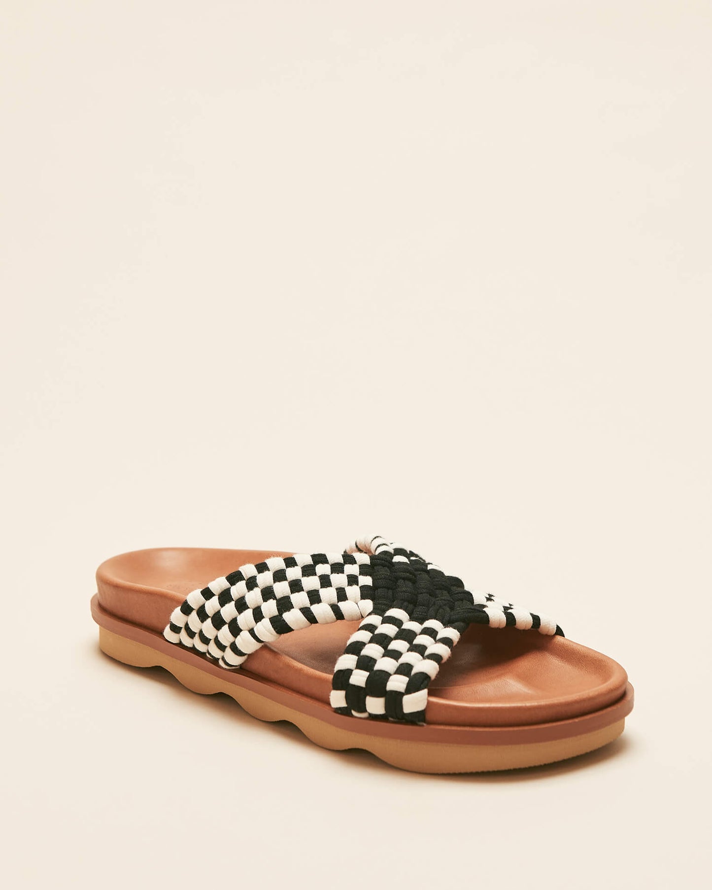 CROSS OVER WAVE SOLE