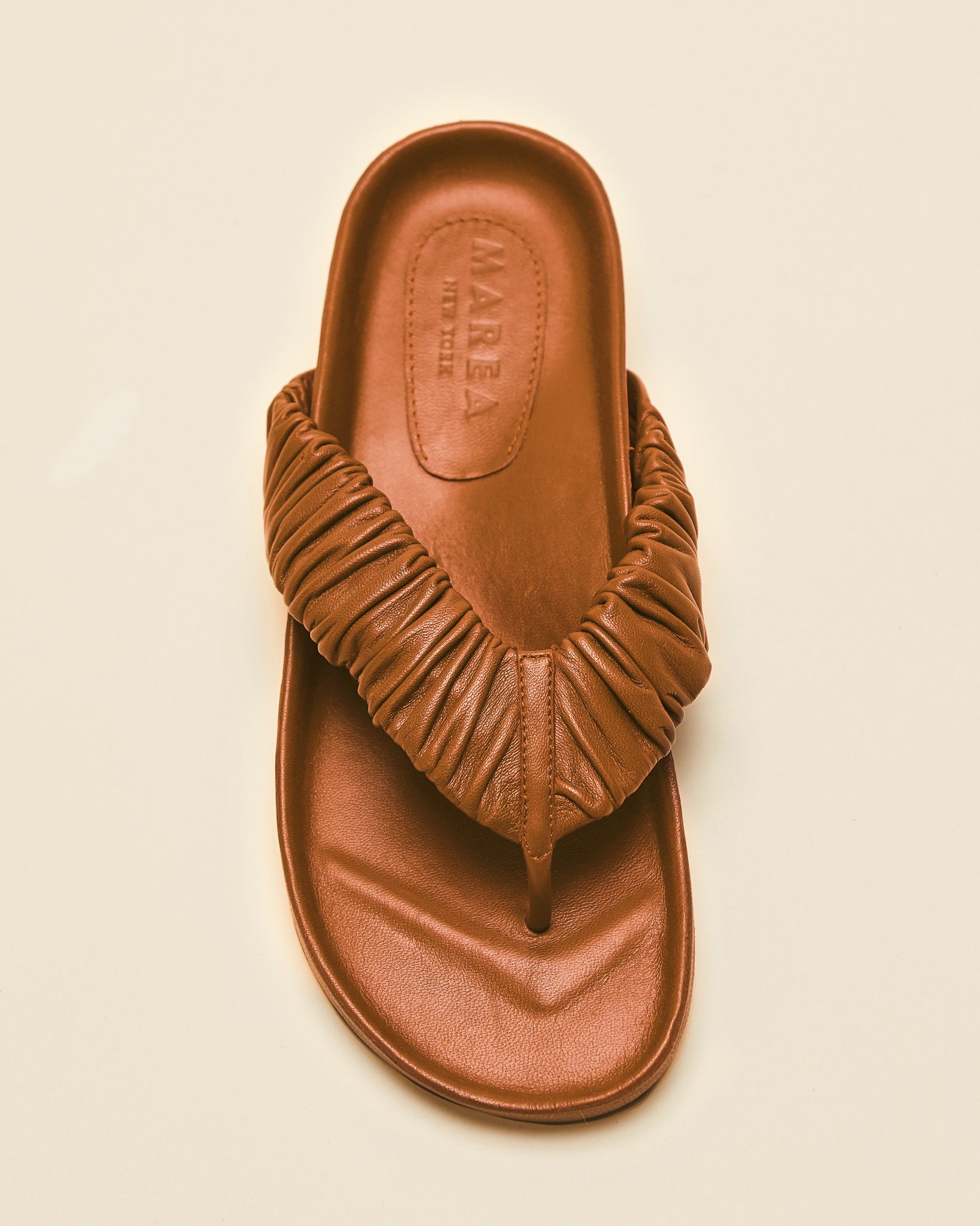 LEATHER FLIP FLOP CARAMEL