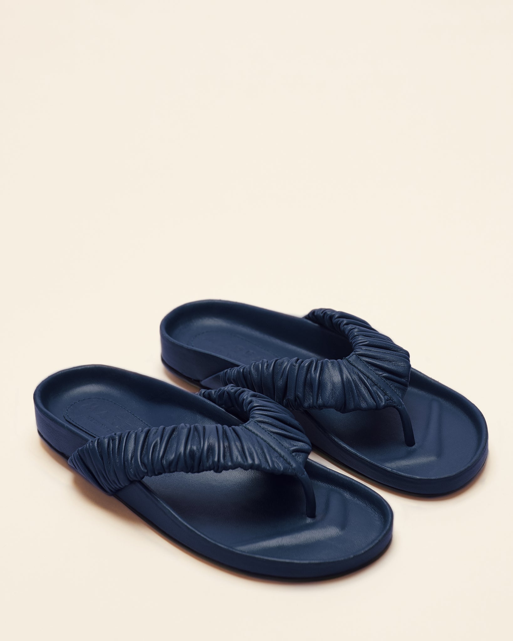 LEATHER FLIP FLOP BLUE