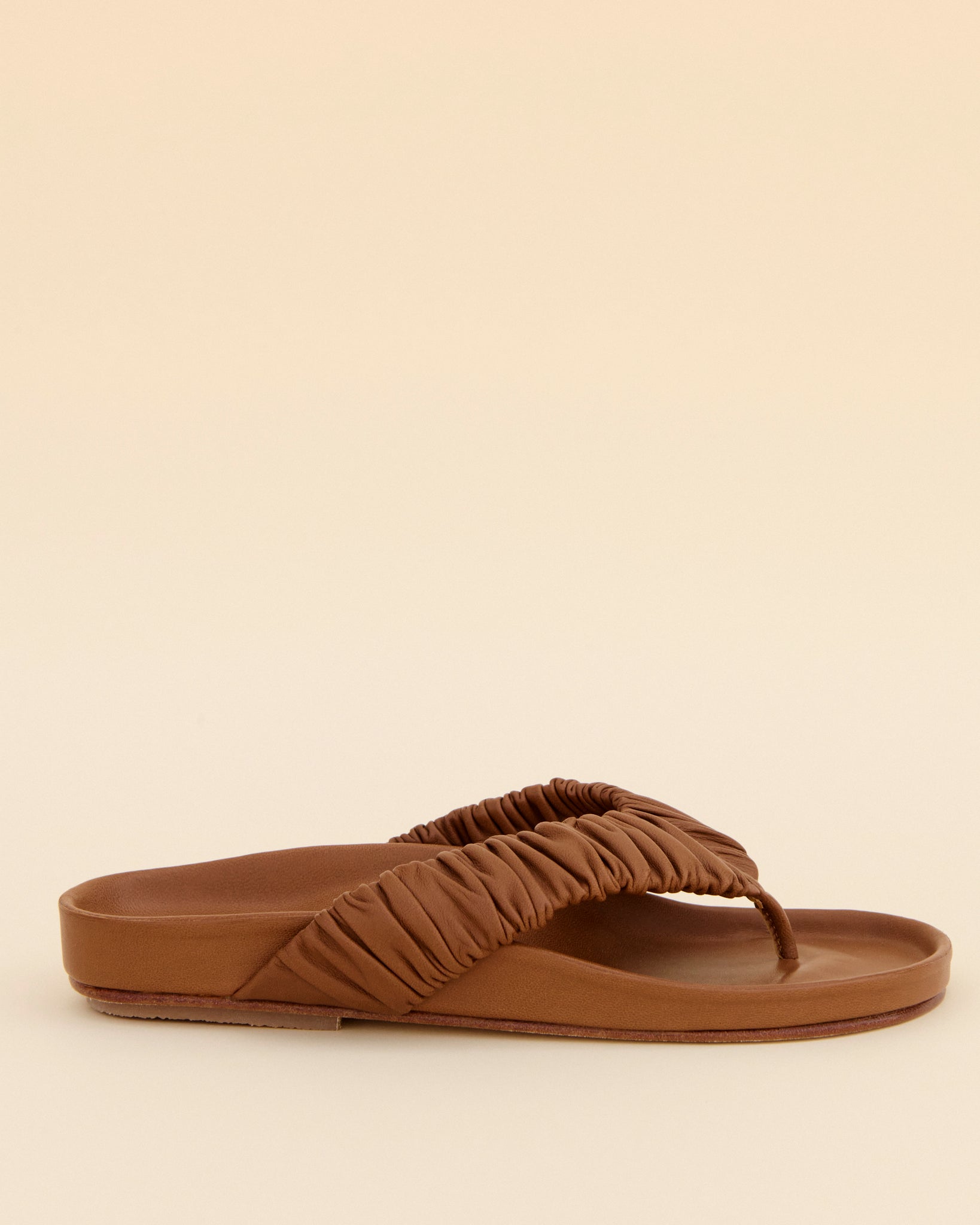 LEATHER FLIP FLOP CARAMEL